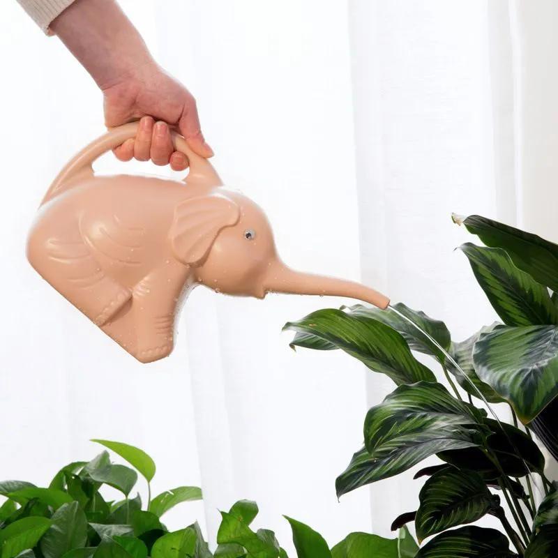 Lens Watering Pot Pink Elephant Design - Children's Gardening Tool for Household Use - Image 4