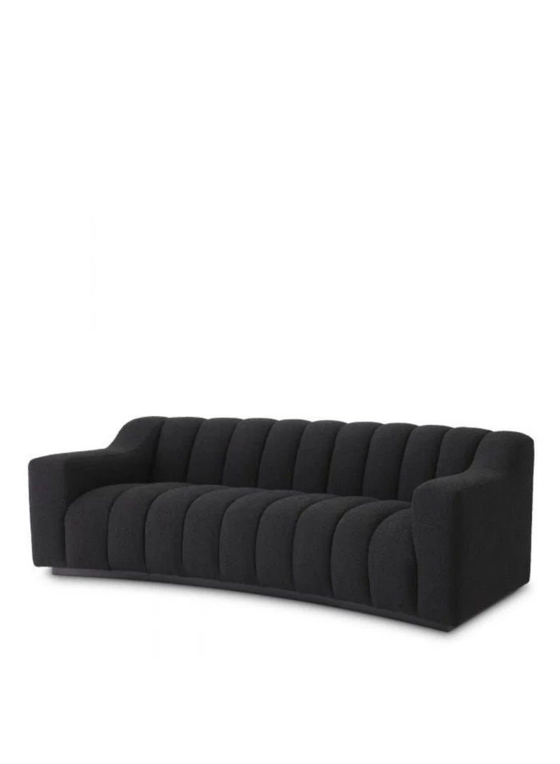 كستم ديكو أريكة كيلي الفاخرة باللون الأسود - أريكة مبطنة حسب الطلب لغرفة المعيشة، بتصميم أنيق مع راحة فائقة - Image 1
