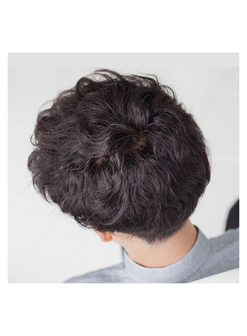 رات سو قبعة شعر رجالية رجالية بتصميم مجعد وقصير متدرج، مصنوعة من الألياف الاصطناعية بطراز طبيعي مموج قصير متدرج، إكسسوار مثالي للحفلات والتنكر، مع قبعة وحامل للشعر باللون البني الداكن. - Image 4