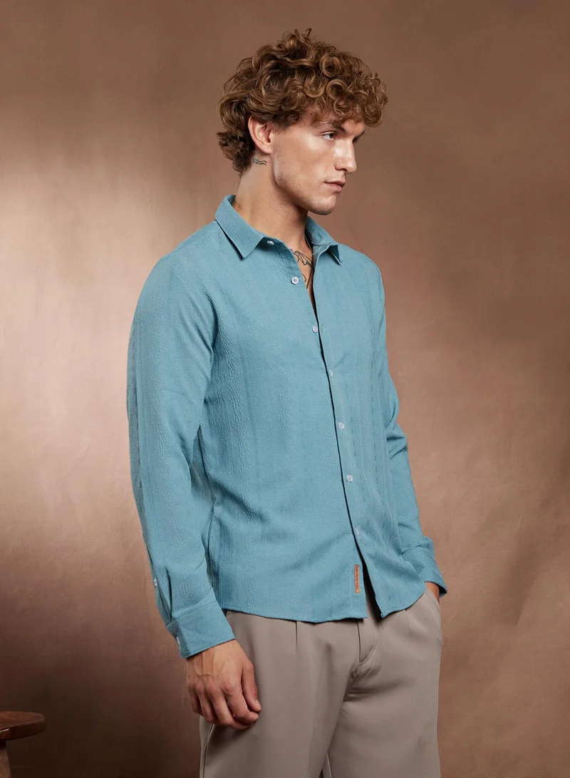 Campus Sutra Campus Sutra Men's Sky Blue Freeform-Textured Shirt For Casual Wear | Spread Collar | Long Cuffed Sleeves | Button Closure | Shirt Crafted With Comfort Fit For Everyday Wear