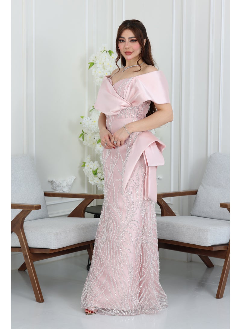 المصمم الحديث فستان سهرة كسرات مطرز بإطلالة استثنائية تخطف الأنظار مع فستان سهرة مطرز فخم من براند المصمم الحديث - Image 2