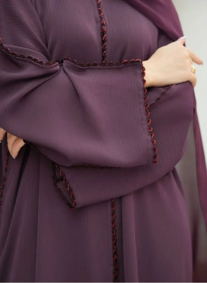 ارتداء ممتاز عباية ليلا بلوم
