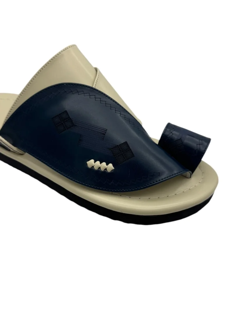 AL Fanoos Classic Arabic Slippers