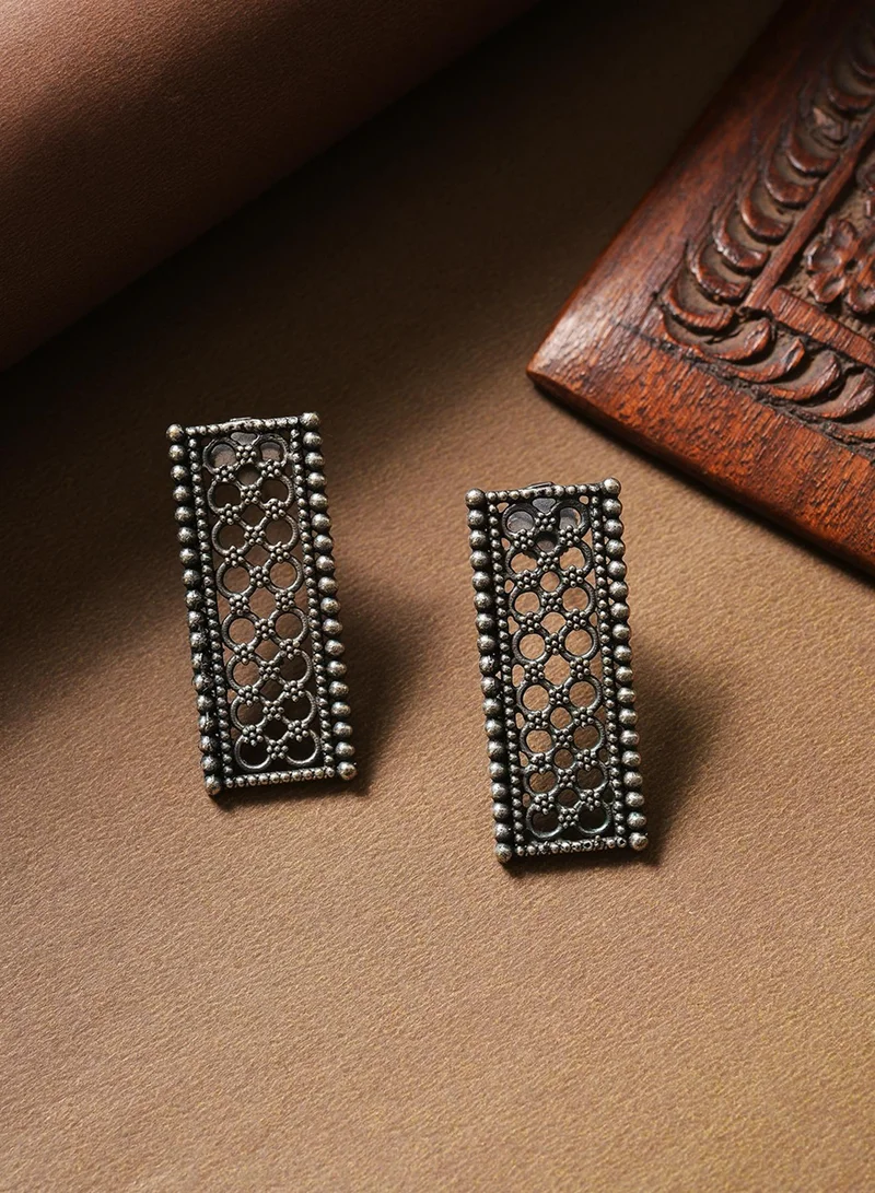 SOHI Oxidised Artificial Drop Earring Jewellery