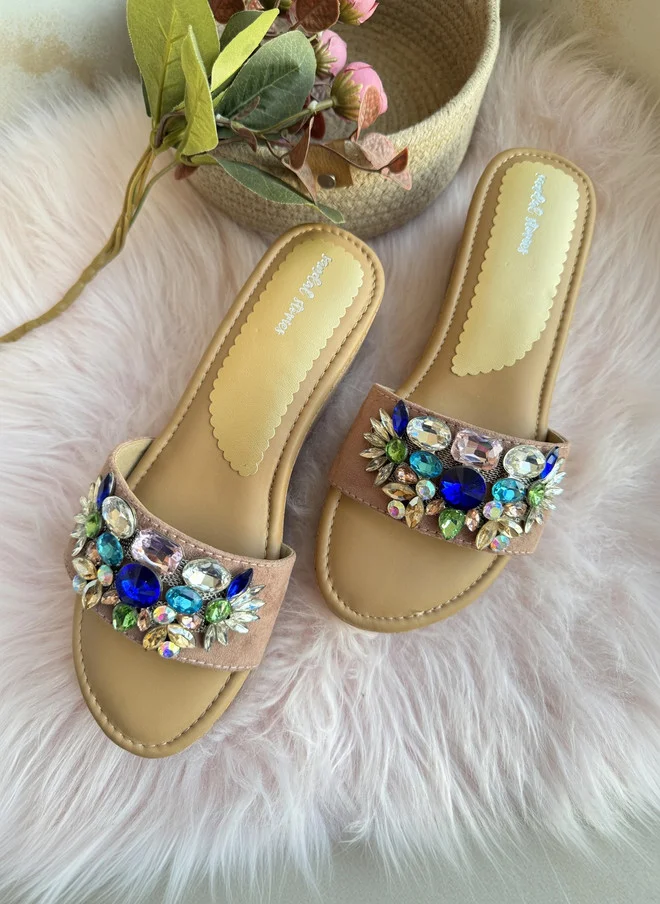 Sandal Stories أحذية ويدج بيج مزينة للنساء