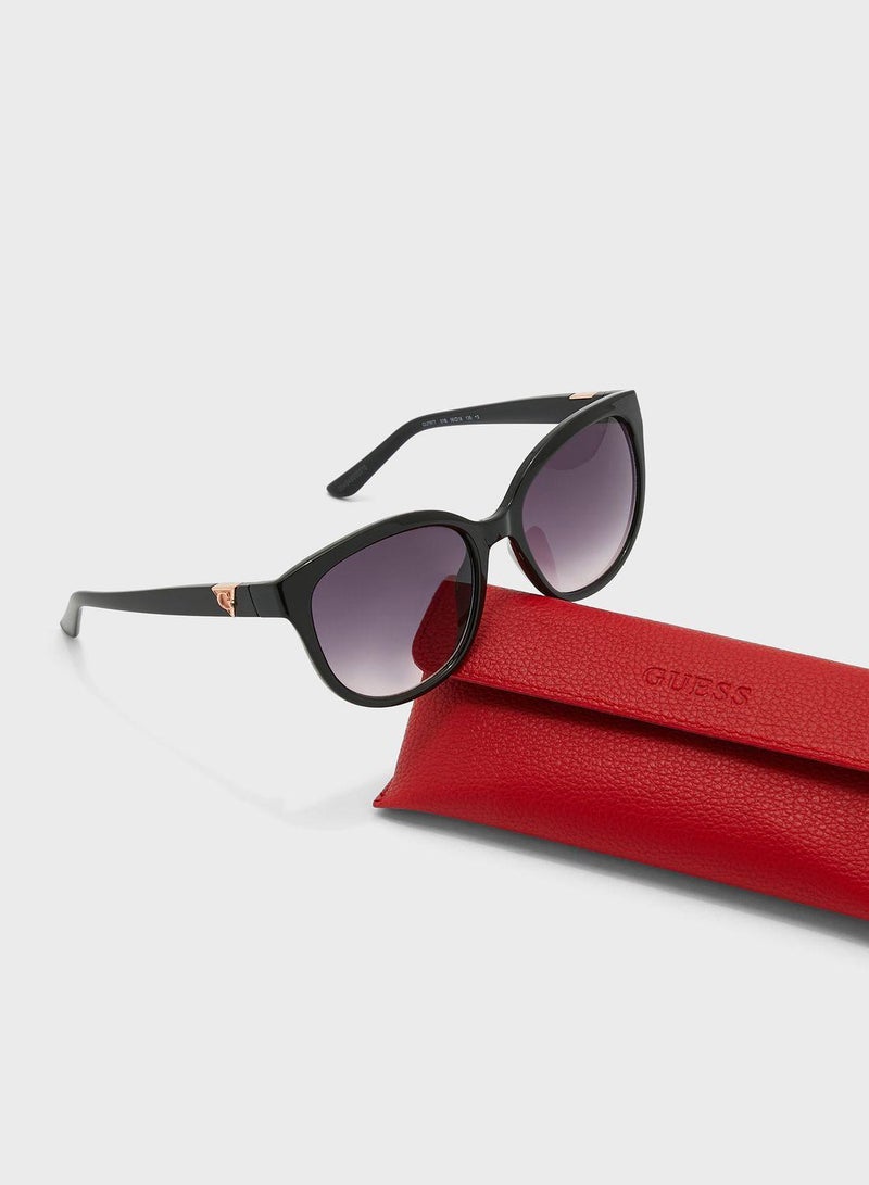 GUESS Injected Shaped Sunglasses - Image 4