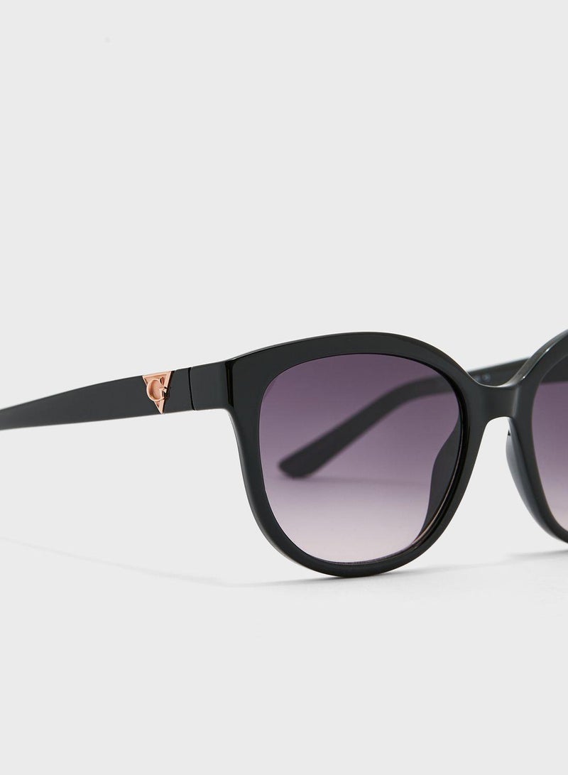 GUESS Injected Shaped Sunglasses - Image 3