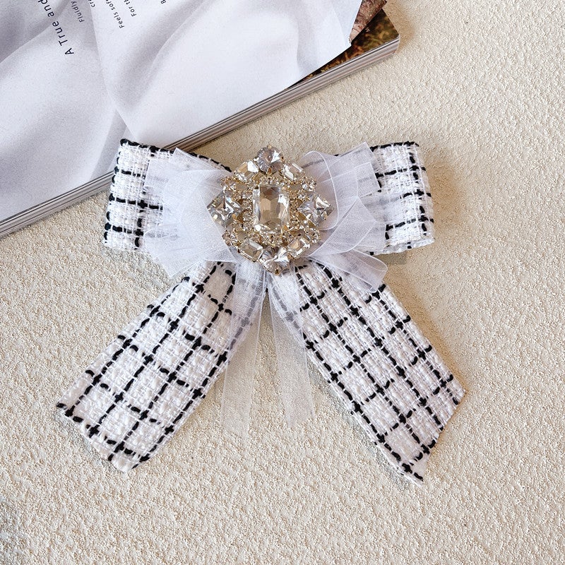 Fashion Bow Tie Brooch Rhinestone Coat Accessory White