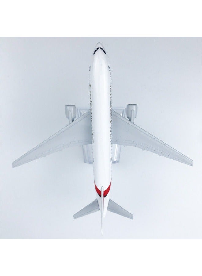 general 16cm Alloy Airplane Tabletop Display Model 1:400 Scale UAE 777 Airplane Model Ornament Toy Furniture Decoration Collection Gifts - Image 2