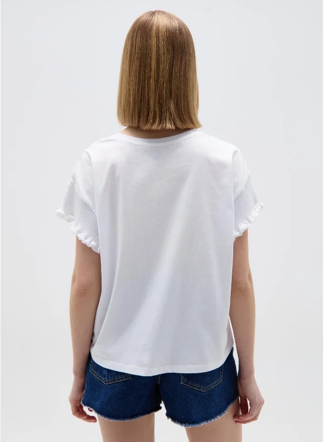 او في اس Ovs T-Shirt With Kimono Sleeves With Ruffles