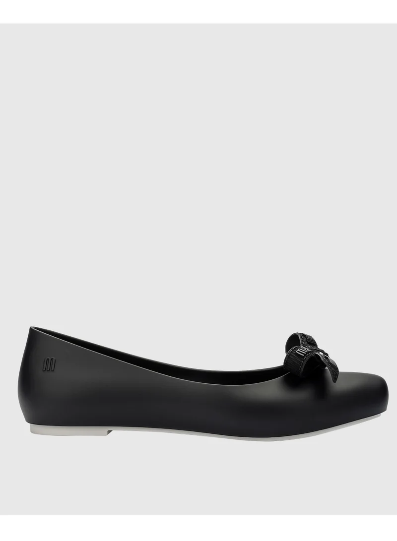 ميليسا ميليسا أورا بيسك إم لوفر إيه دي