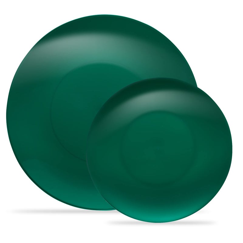 PLASTICPRO طقم أطباق بلاستيكية 64 قطعة لمناسبة عيد الميلاد يتضمن 32 طبقًا بحجم 7 بوصة و32 طبقًا بحجم 10 بوصة أطباق حفلات بلاستيكية خضراء بموضوع عيد الميلاد ثقيلة الوزن أنيقة قابلة للتخلص منها أدوات المائدة - Image 1