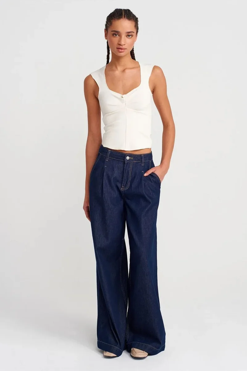 Dilvin White DILVIN Fitted Sleeveless Crop Blouse With Square Neck for Women | Best Price UAE