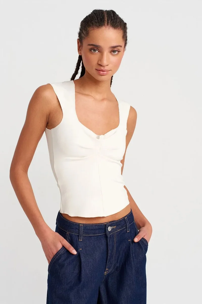DILVIN Fitted Sleeveless Crop Blouse With Square Neck