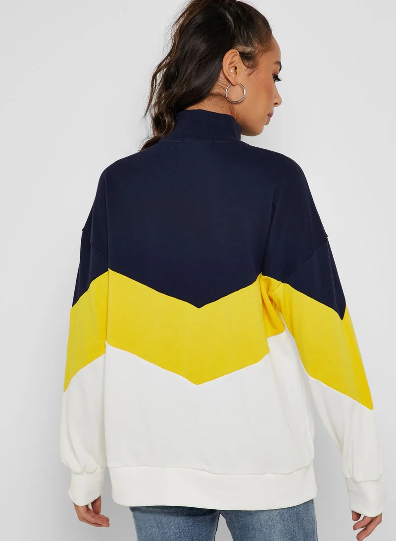 FOREVER 21 Colorblock Chevron Sweatshirt
