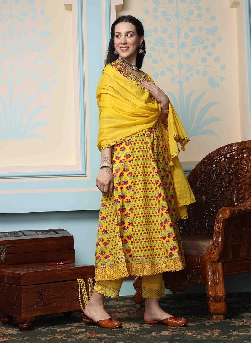 ISHIN  Regular Fit Three-Quarter Sleeve Printed Mustard Cotton Woven Kurta Set For Women Flat Collar Perfect For Wedding And Engagement Pull On Closure for Women | Best Price UAE