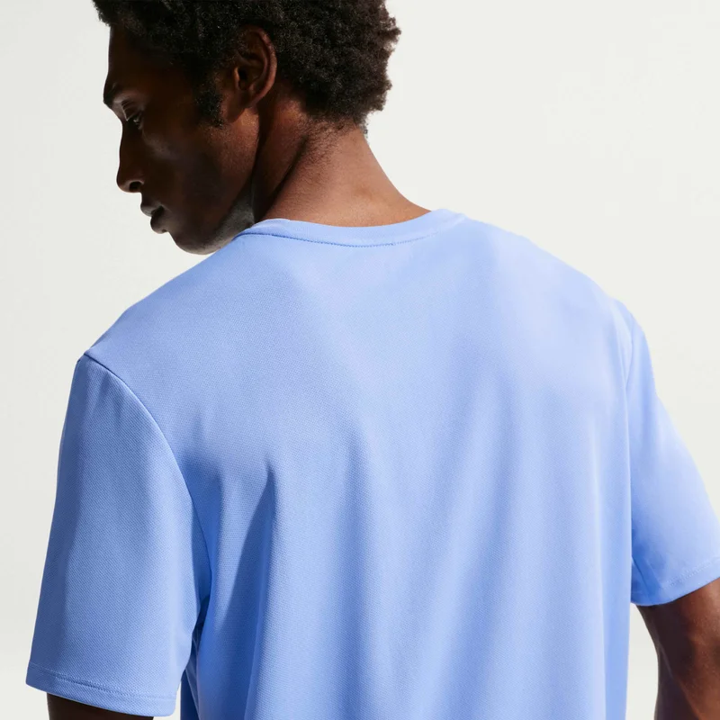 نايكي Men's Miler Dri-FIT UV Running T-Shirt