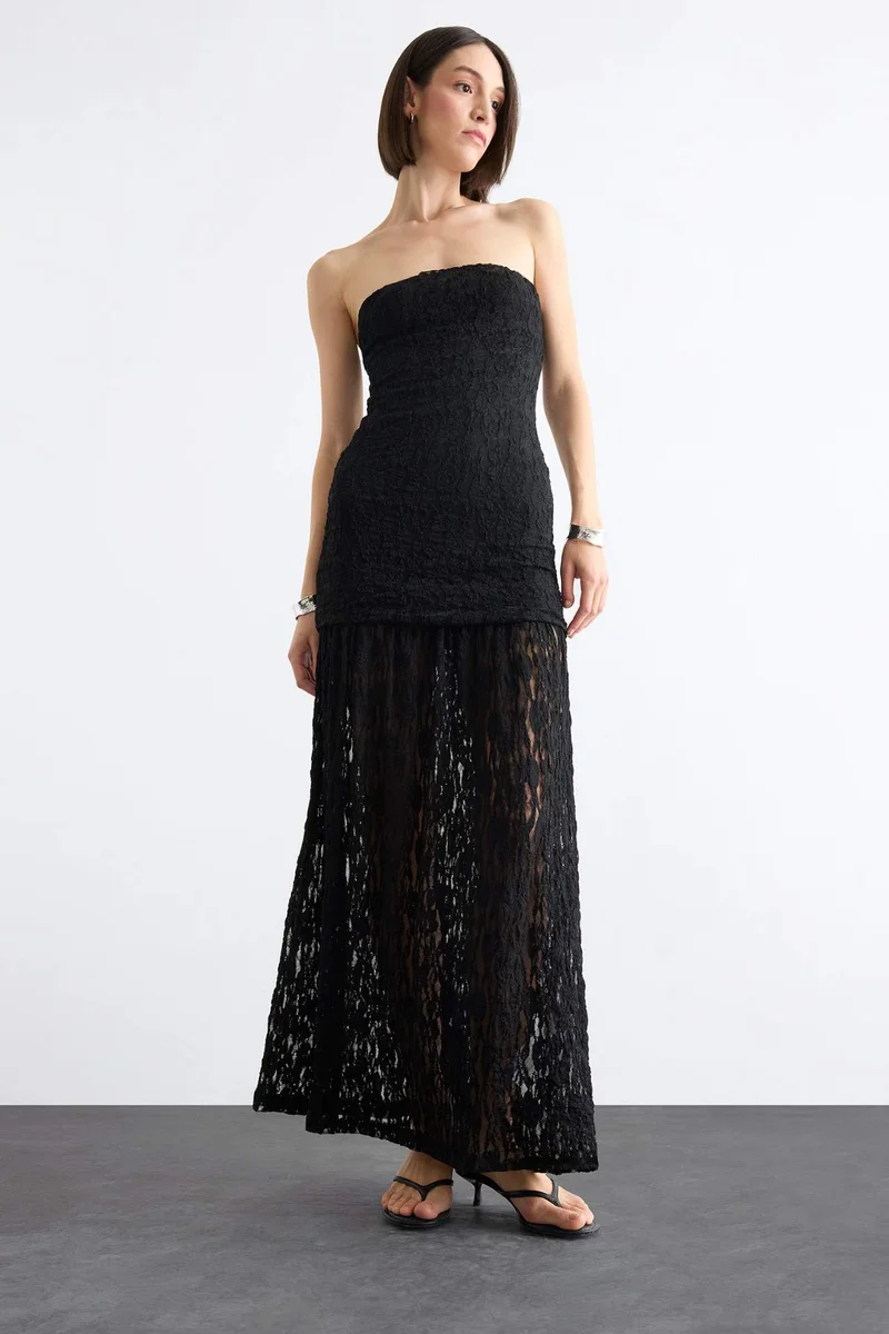 ديفاكتو Lace Maxi Skirt
