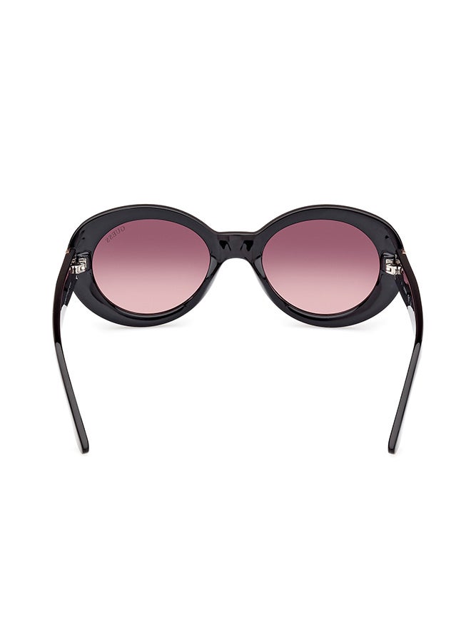 GUESS Women's UV Protection Oval Sunglasses - GU790401T51 - Lens Size: 51 Mm - Image 4