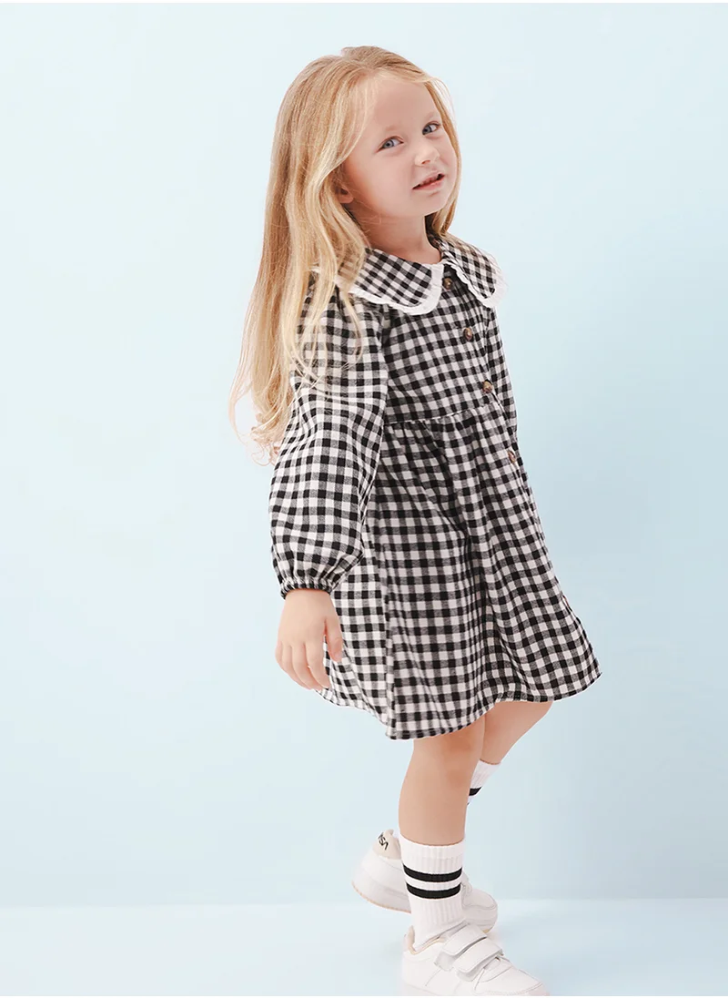 ديفاكتو Large Collar Plaid Pattern Button-Up Flannel Dress