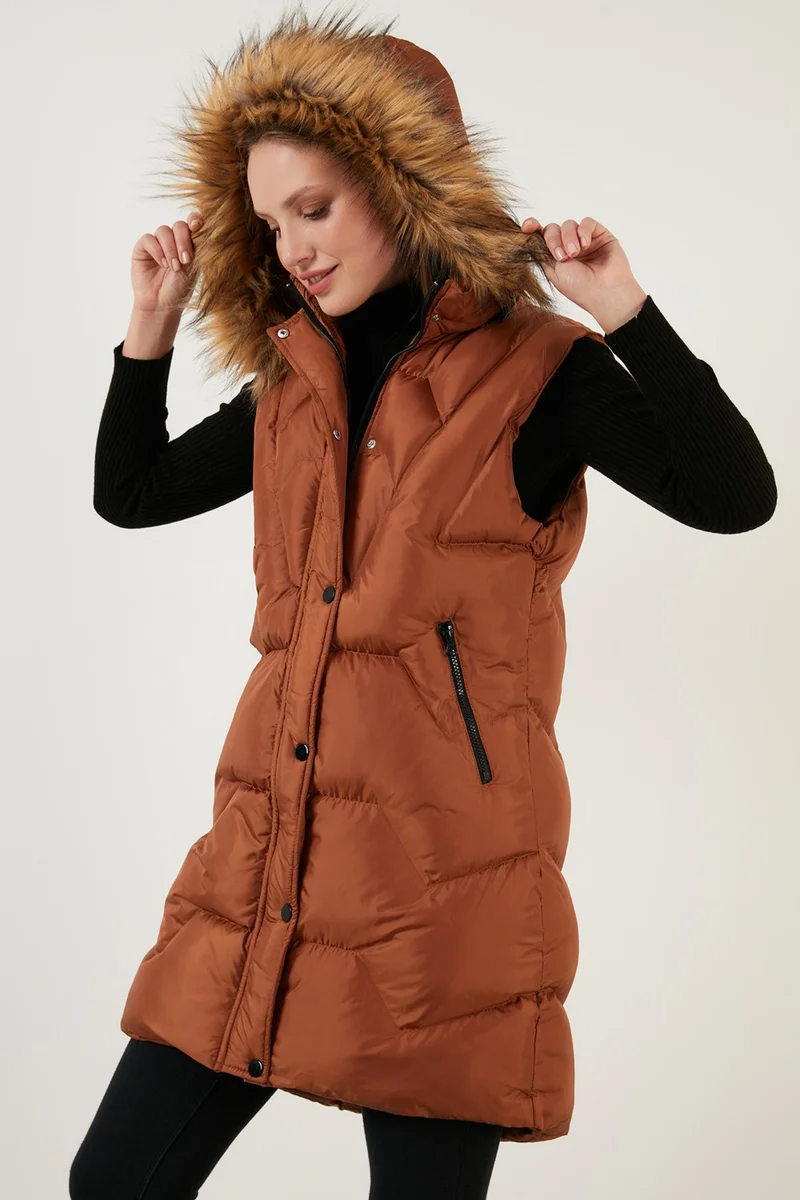 ليلا Collar Faux Fur Removable Hooded Regular Fit Puffer Vest Women's Vest 64789823