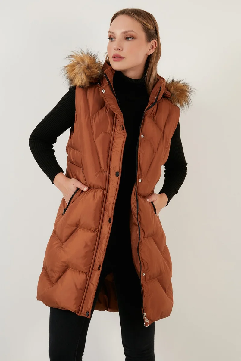 ليلا Collar Faux Fur Removable Hooded Regular Fit Puffer Vest Women's Vest 64789823