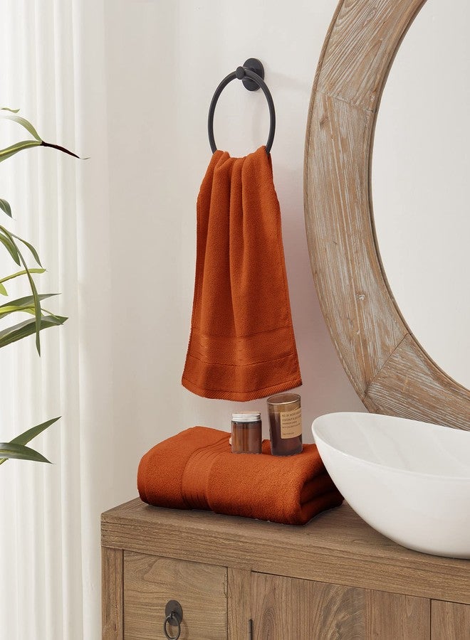 COZYART طقم مناشف حمام COZYART بلون برتقالي محروق، مصنوع من القطن التركي السميك والناعم والماص والمتين، بوزن 650 غرام/متر مربع. يتكون الطقم من 6 مناشف: منشفتان كبيرتان للحمام، ومنشفتان لليدين، ومنشفتان للوجه. - Image 2