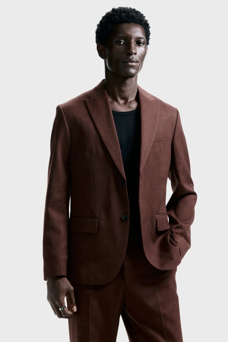 اتش اند ام جاكيت بصف أزرار أحادي وبقصّة عادية