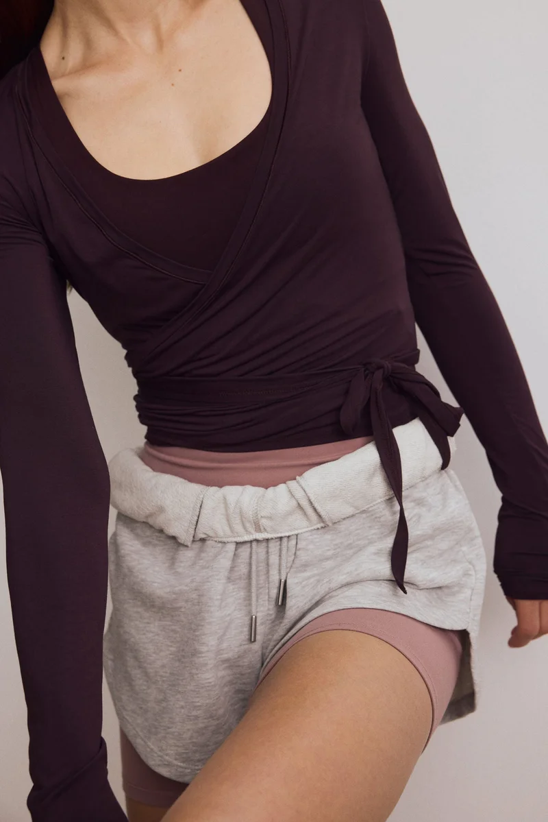 H&M Sports wrap top in modal