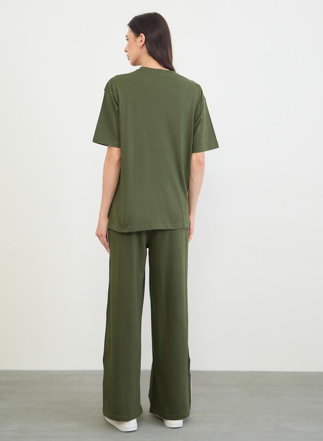 Styli Olive Oversized Longline T-Shirt and Joggers Co-Ords - Image 3