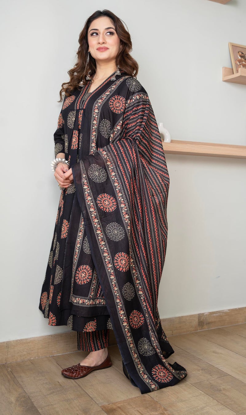 Arayna Women's Pure Cotton Intricate Block Printed Ethnic Wear Kurta Set with Palazzo & Dupatta, Midnight Black, Medium - Image 2