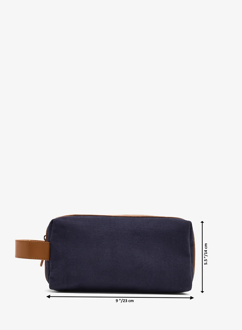 Seventy Five Spacious Storage Wash Bag