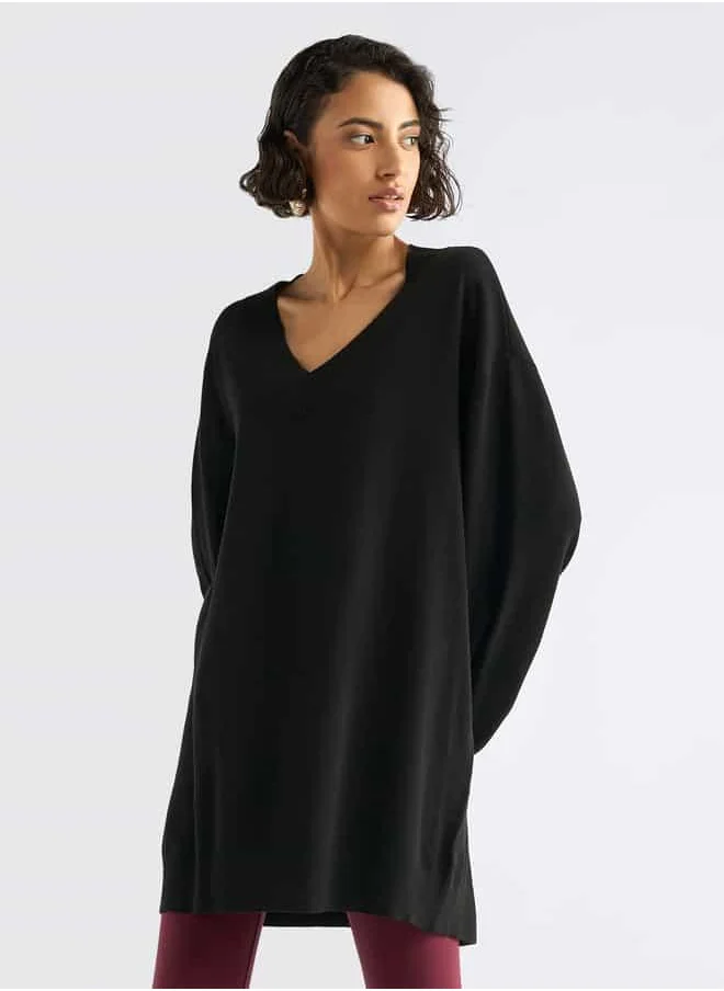 FAV V-neck Sweater with Long Sleeves