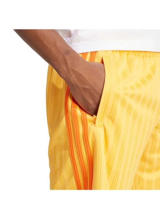 Adidas Originals REAGOL Adicolor Shorts for Men | Best Price UAE