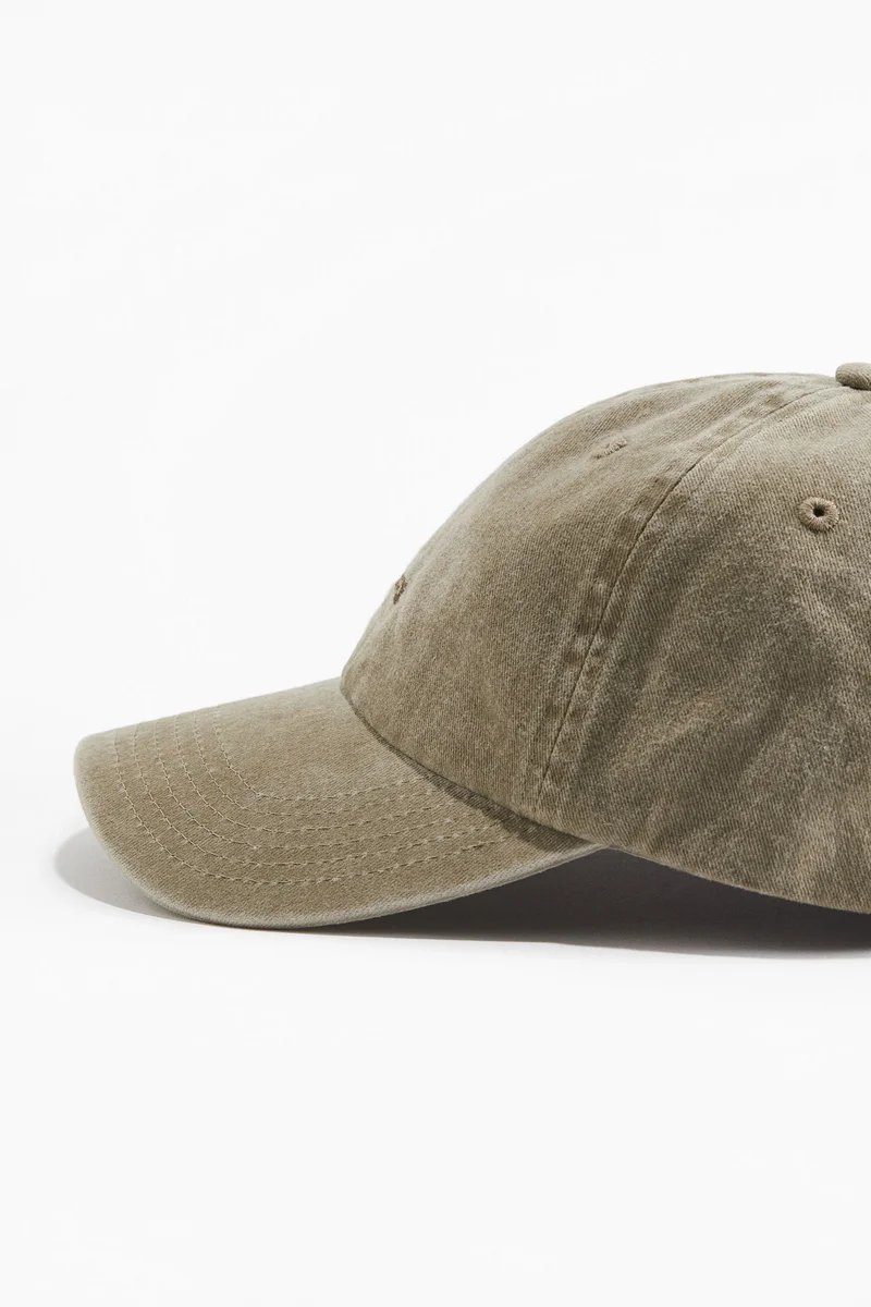 اتش اند ام قبعة من القطن بنقش مطرز