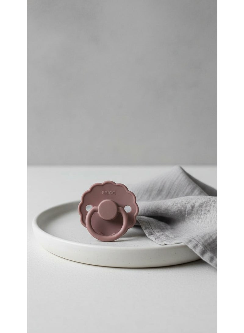 FRIGG Natural Latex Baby Pacifier | Size 1 (0–6 Months) | BPA-Free, Orthodontic Soother | Designed & Made in Denmark - Image 3