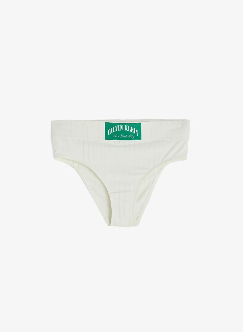 Logo Band Brief