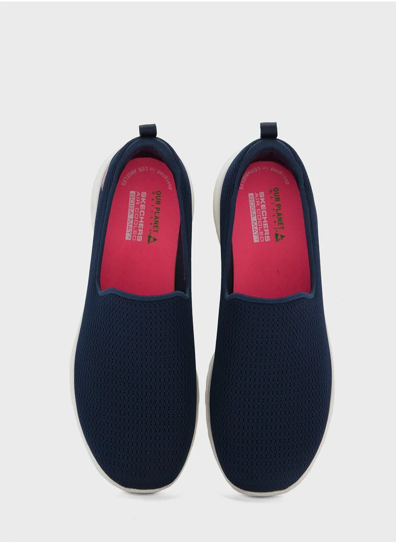 SKECHERS Go Walk Joy