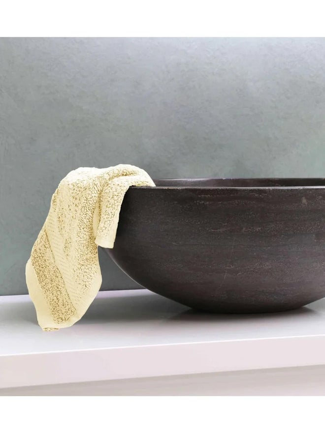 1CHASE Pack of 12 - Luxury Cotton Face Towel, Beige 33x33cm - Image 3