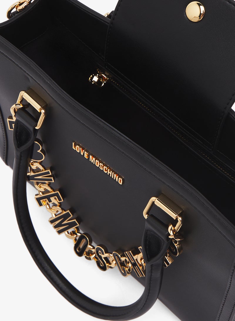 حقيبة ساتشيل بسحاب وشعار مفصل