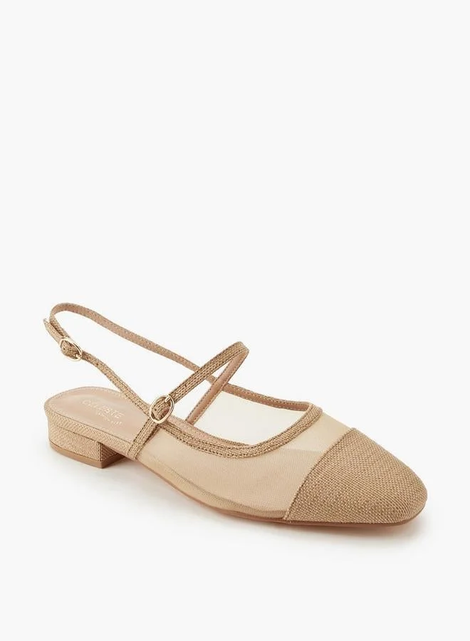 سيليست Women Textured Buckle Closure Sandals