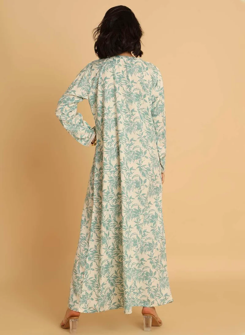 هانا آند سارا جلابية عربية أنيقة بنقوش زهور وياقة مطرزة على شكل حرف