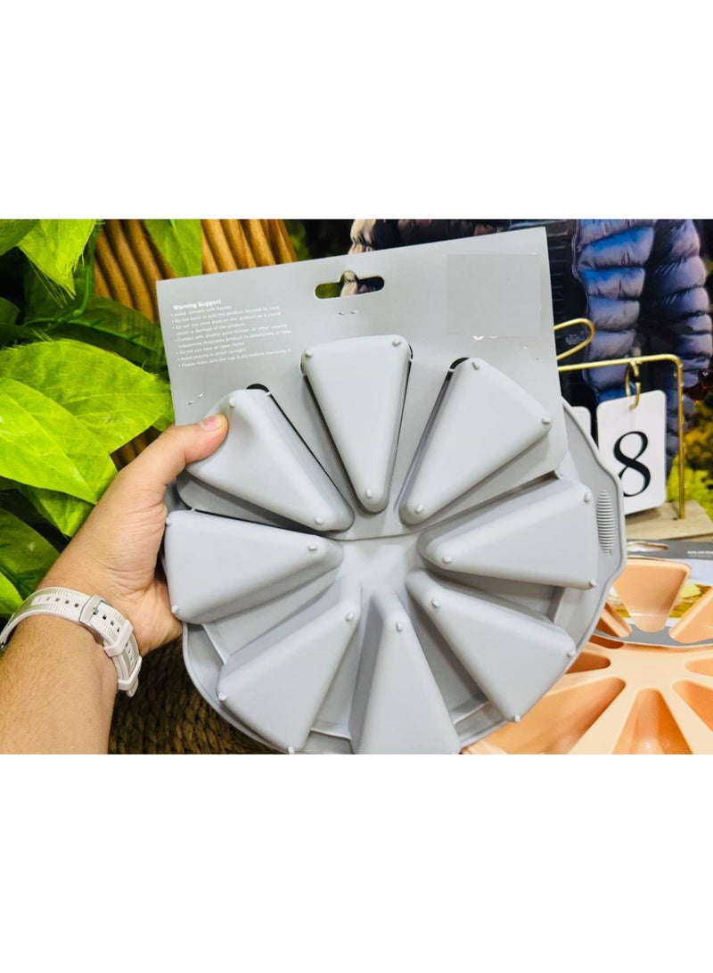 قالب كيك سيليكون مثلثات غير لاصق – سهل الاستخدام والتنظيف، يضمن لكِ كيك مثالي في كل مرة. - Image 2