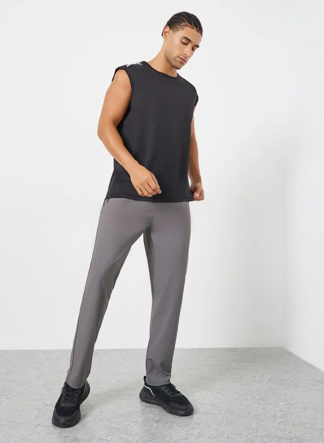 ستايلي اكتيف تيشيرت رياضي كت بقصة عادية وتقنية كويك دراي