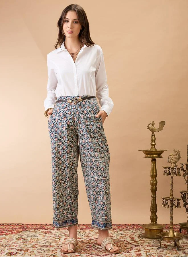 جلو باص بنطال مطبع بالكامل بقصة أرجل مستقيمة