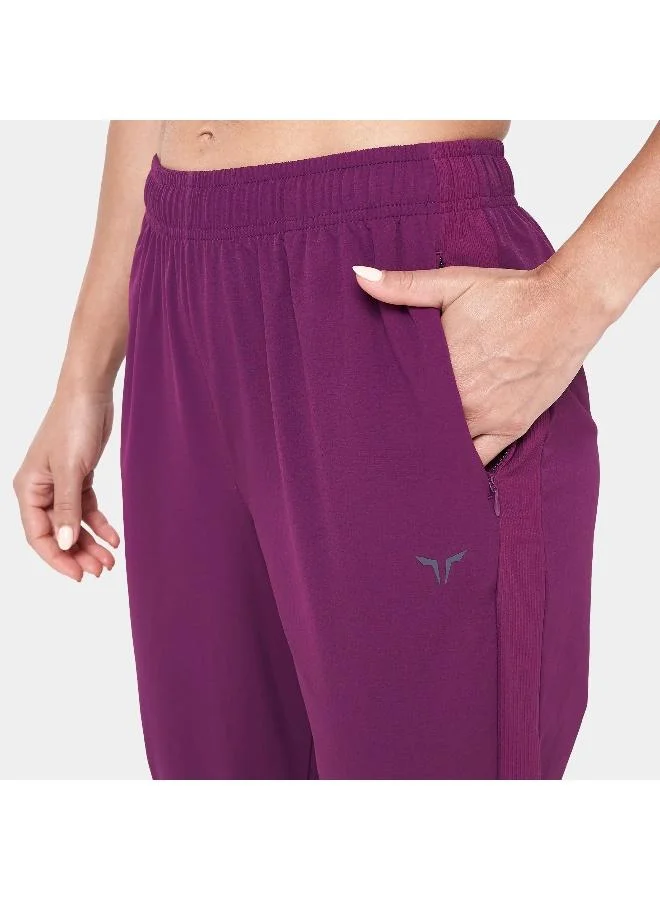 SQUATWOLF Tux Slim Sweatpants