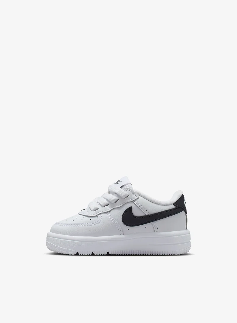 نايكي إنفانت فورس 1 لو إيزيون بي تي إن