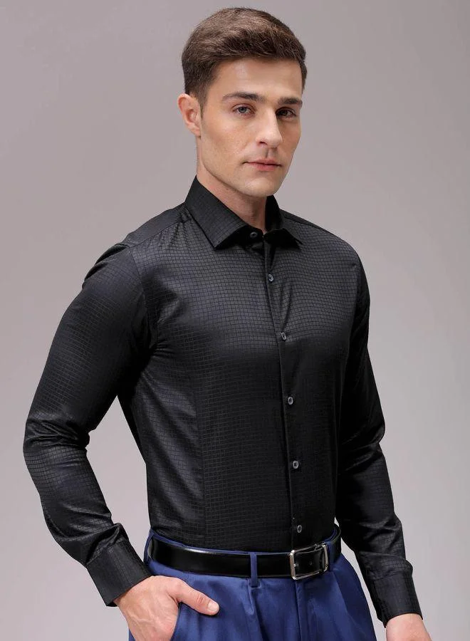 شركة المرآب الهندية Men Slim Fit Solid Full Sleeves Cutaway Collar Formal Shirt