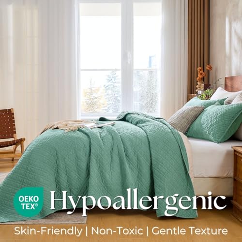 DOWN HOME Queen Quilt Set with Shams Lightweight Quilted Bedspread Coverlet Thin Comforter Bed Cover Vintage Washed Quilted Blanket for All Season, Brushed Microfiber Diamond Stitching, Green, 88"x92" - Image 5