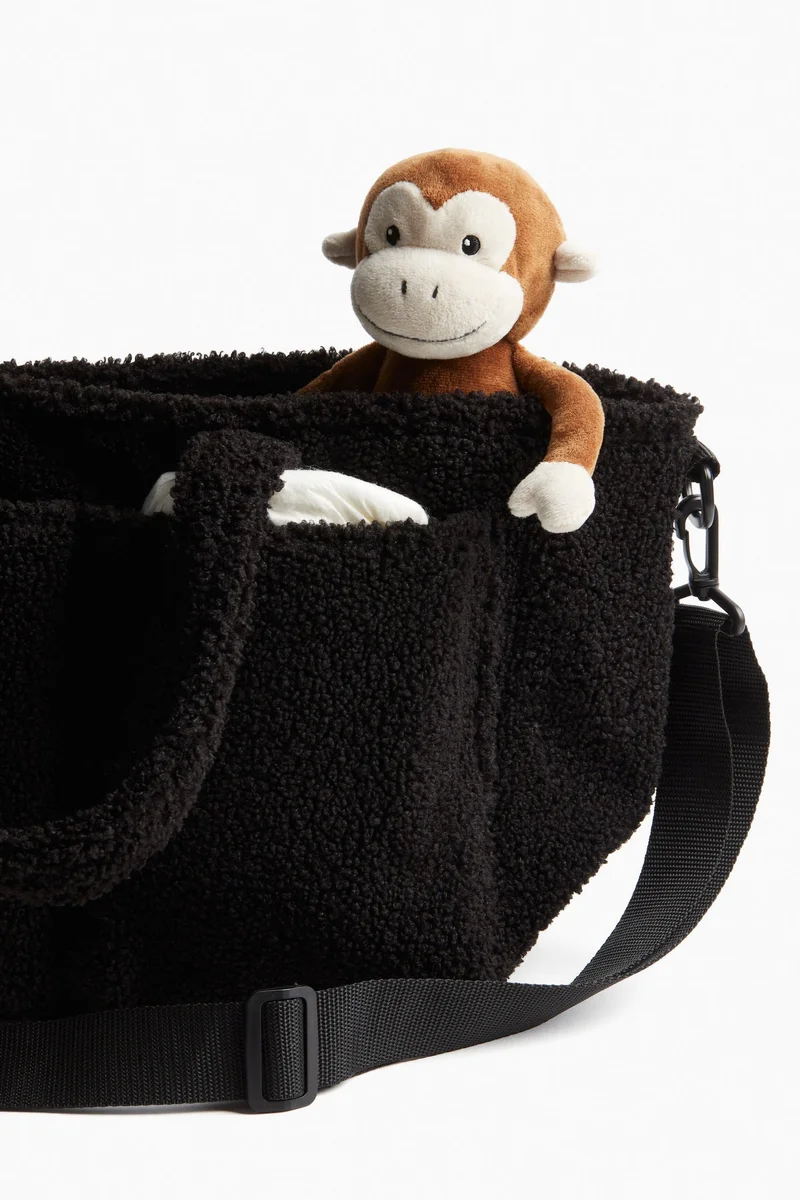 H&M Fluffy nursing bag
